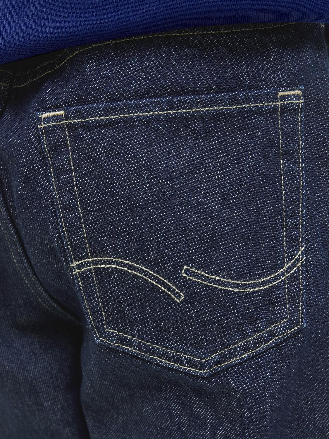 model_shot-detail